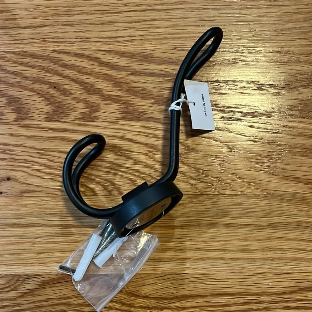 Anthropologie Chambliss Bath Hook NWT